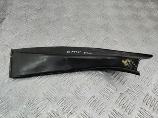водосток крышки багажника BMW 5 серия F07/F10/F11 2010, 7204376