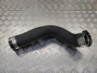 патрубок интеркулера BMW 5 серия F07/F10/F11 2010, 7810615