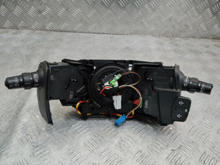 переключатель подрулевой (стрекоза) Renault Clio 3 поколение 2007, 8200627605
