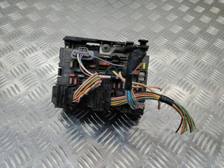 блок предохранителей Peugeot 308 T7 2008, 9664706280, R05