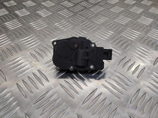 моторчик заслонки печки BMW 7 серия F01/F02 2011, K9749006