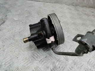 насос гидроусилителя руля Renault Clio 2 поколение 2001, 1.4 л., бензин, МКПП, 7700419117