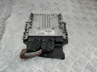 блок управления двигателем Renault Megane 3 поколение 2011, 1.5 л., дизель, 237101454R