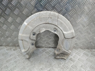 защитный кожух тормозного механизма BMW X7 G07 2022, 4.4 л., бензин, 6880473