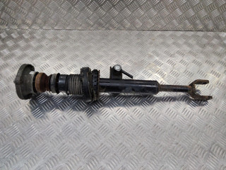 амортизатор передний левый BMW 5 серия F07/F10/F11 2012, 2.0 л., дизель