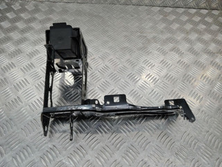 крепление фары левой BMW 3 серия F30/F31/F34 2012, 2.0 л., дизель, 7245791