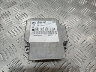 блок AirBag Volkswagen Transporter T1 (1950 - 1967), 1C0909605F, 1C0909605