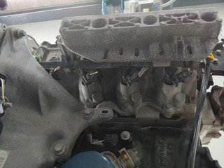 топливная рампа Renault Duster 1 поколение 2013, 2.0 л., бензин, 166009398R