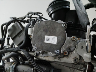 насос вакуумный Volkswagen Polo 5 поколение 2013, 1.2 л., дизель, 03L100J