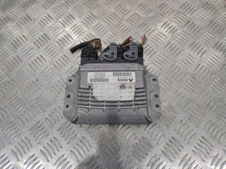 блок управления двигателем Renault Megane 2 поколение 2002, 1.6 л., бензин, 8200242405