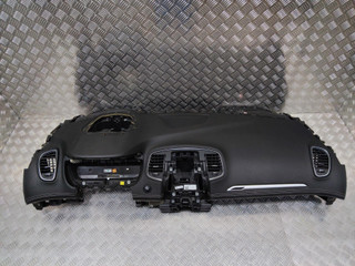 панель передняя салона (торпедо) Renault Scenic 4 поколение 2017, 681008162R