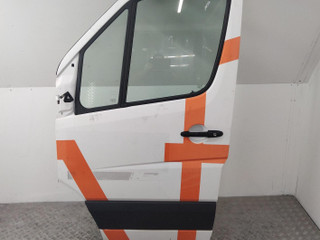 дверь передняя левая Volkswagen Crafter 1 поколение [рестайлинг] 2013