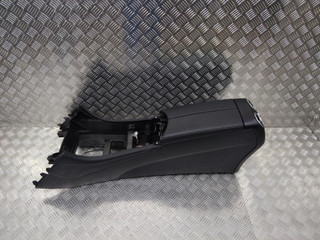 подлокотник Mercedes-Benz GLC-Класс X253/C253 2017, A2536806800