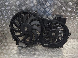 вентилятор радиатора Audi A6 4F/C6 2004, 4F0121003A