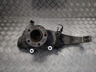 кулак поворотный левый BMW 5 серия F07/F10/F11 2010, 3.0 л., дизель