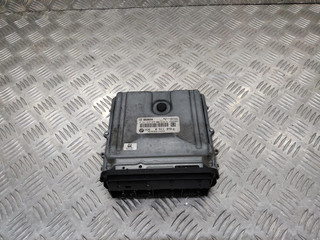 блок управления двигателем BMW 5 серия F07/F10/F11 2010, 3.0 л., дизель, 8511372