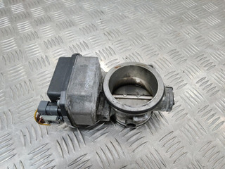 заслонка дроссельная Renault Duster 1 поколение 2013, 2.0 л., бензин, 8200063652