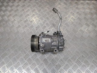 компрессор кондиционера Renault Duster 1 поколение 2011, 8200866440