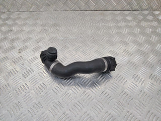 патрубок радиатора BMW 5 серия F07/F10/F11 2010, 3.0 л., дизель, 7800101