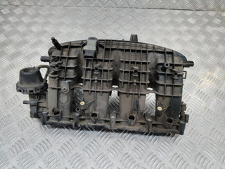 коллектор впускной Volkswagen Golf 7 поколение 2013, 2.0 л., бензин, 06L133201N