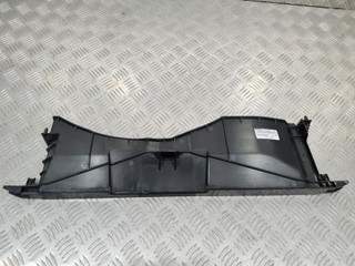 воздуховод (дефлектор) радиатора Nissan Navara D23 2020, 144624JA1B