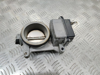 заслонка дроссельная Renault Duster 1 поколение 2013, 2.0 л., бензин, 8200063652
