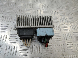 реле накала свечей Renault Master 3 поколение 2012, 2.3 л., M9T 870, дизель, 8200558438