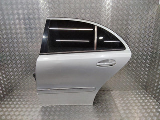 дверь задняя левая Mercedes-Benz E-Класс W211/S211 [рестайлинг] 2007, седан