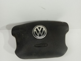 подушка безопасности водителя Volkswagen Passat B5 1996, 3B0880201M