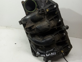 коллектор впускной Volkswagen Golf 4 поколение 1999, 1.4 л., бензин, хетчбэк 5 дв., 036129711CE