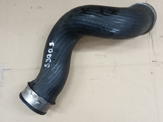 патрубок интеркулера Audi A4 B6 2004, 1.9 л., дизель, АКПП, седан, S3909