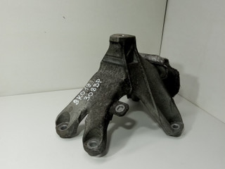 кронштейн двигателя Audi A4 B8/8K 2010, 2.0 л., дизель, 8K0199308BE, 8K0199308BP, 8K01993088E
