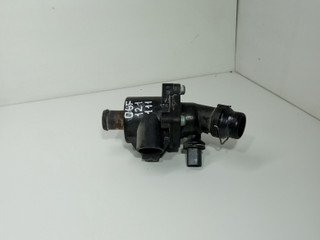 корпус термостата Volkswagen Passat B6 2005, 2.0 л., бензин, 06F121111