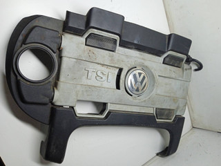 декоративная крышка двигателя Volkswagen Golf 5 поколение (2003 - 2009), 1.4 л., бензин, 03C103925J