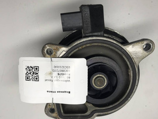 помпа Volkswagen Passat B6 2010, 1.4 л., бензин, 03C880727D, 03C121004J