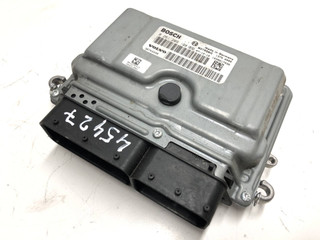 блок управления двигателем Volvo S80 2 поколение 2006, 2.5 л., бензин, 31286086, 0261209108