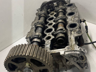 головка блока цилиндров Land Rover Discovery 3 поколение 2005, 2.7 л., дизель, 4R8Q6090
