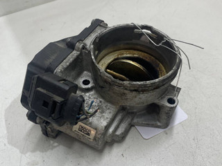 заслонка дроссельная Volkswagen Passat B6 2009, 1.9 л., дизель, 03G128063M