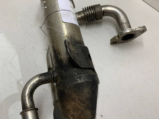 охладитель EGR / Радиатор EGR Volkswagen Sharan 1 поколение [2-й рестайлинг] 2009, 2.0 л., дизель, 03G131521AD