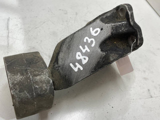 подушка крепления двигателя Audi A4 B5 [рестайлинг] 2000, 1.8 л., бензин, 8D0399113L