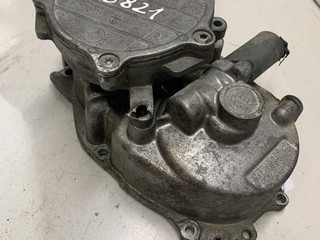 насос вакуумный Audi A3 8P [рестайлинг] 2007, 2.0 л., бензин, 06D145100H, 06F103530P, 06D145100E, 06D145100