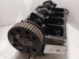головка блока цилиндров Volkswagen Transporter T5 2006, 1.9 л., дизель, 038103373R