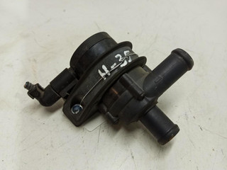 насос антифриза дополнительный Volkswagen Golf 7 поколение 2015, 1.4 л., бензин, 1K0965561L, 1KO965561F