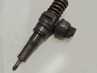 форсунка Audi A4 B6 2004, 1.9 л., дизель, 038130073AR, 0414720214, 038130073BA, 0414720216