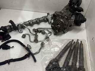 ТНВД Volkswagen Amarok 1 поколение 2H 2013, 2.0 л., дизель, 03L130277J, 0445110369, 03L130755D, 0445010514, 03L130277Q, 03L130755L, 0445010526, 03L130089J, 057130764AB, 0445110647, 0445110646, 03L130089P