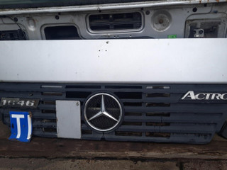 капот Mercedes-Benz Actros 1 поколение (MP1) 2002, 11.9 л., OM 541.926, дизель, АКПП, грузовик, 9417511218, 9417500009
