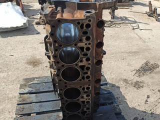 блок цилиндров Renault Magnum 3 поколение 2003, 12.0 л., MACK E.TECH C/46, дизель, МКПП, 5200562846