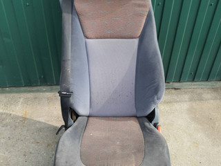 сиденье переднее Renault Premium 1 поколение 2004, 11.1 л., dCi 11C, дизель, АКПП, 7485131008
