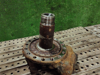 кулак поворотный левый Volvo FH 2 поколение 2004, 12.1 л., D12D420, дизель, МКПП, 20510063