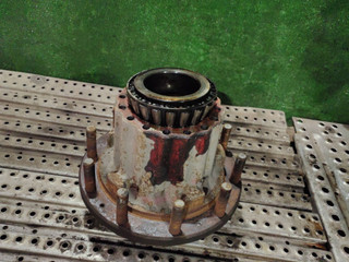 ступица задняя левая IVECO TurboStar 1 поколение 1987, дизель, МКПП, STUPICAZADTURBO